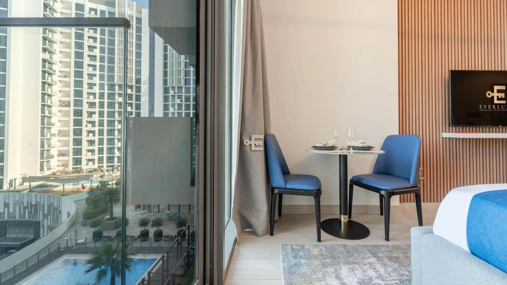 Everluxe Modern Pool View Studio In Al Jaddaf Dubaj 0*,